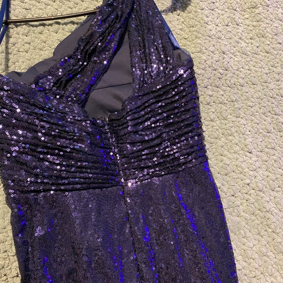 Rene Ruiz Navy Sequin evening gown - Picture 6 of 8